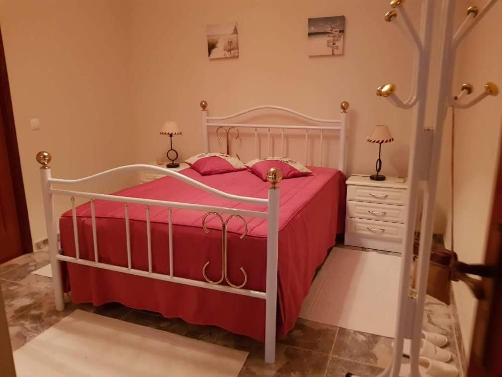 House Apartment *